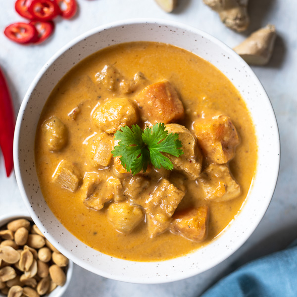 Massaman Chicken Curry-Serves 1